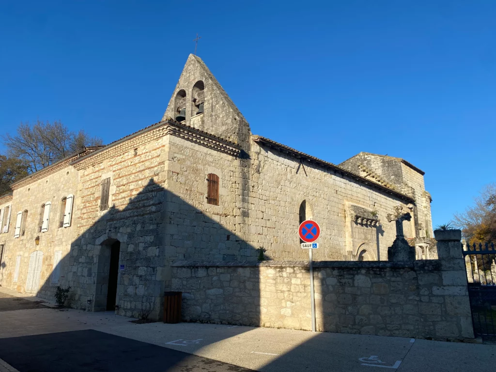 église romane saint Caprais de Lerm